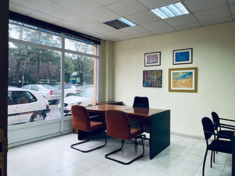 VENTA DE LOCAL COMERCIAL JUNTO PALACIO DE CONGRESOS, C/ ESCALANTE (BURJASSOT) - 330