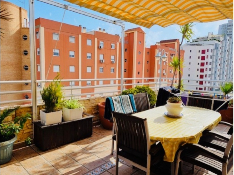 VENTA DE ÁTICO EN LA POBLA DE FARNALS - 523
