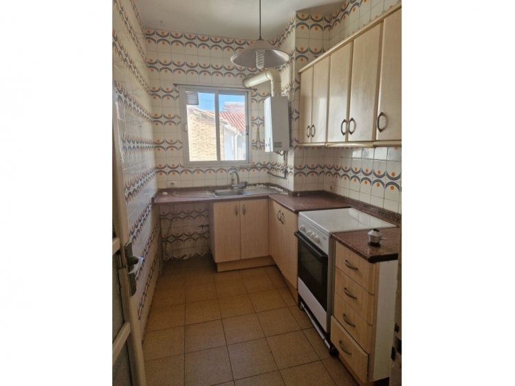 VENTA DE PISO EN EL BARRIO DE RUZAFA, C/ CARLOS CERVERA, CENTRO CIUDAD - 554